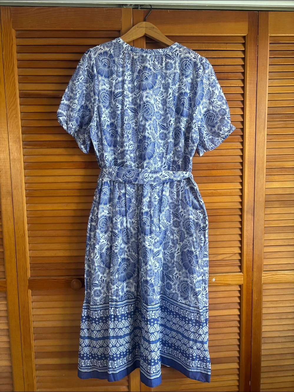 Talbots Puff Sleeve Fit & Flare Belted Blue Floral Front Button Dress Size 16 NW - Picture 4 of 10
